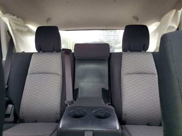 2024 TOYOTA 4RUNNER SR5 — SUVN