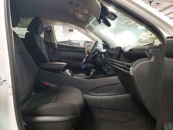 2025 HYUNDAI TUCSON SEL — DENT