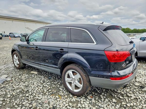 2013 AUDI Q7 Premium Plus — DSRA