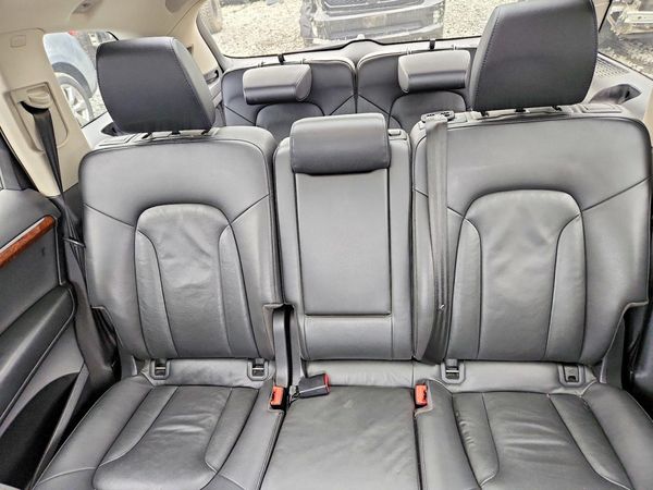 2013 AUDI Q7 Premium Plus — SUVN