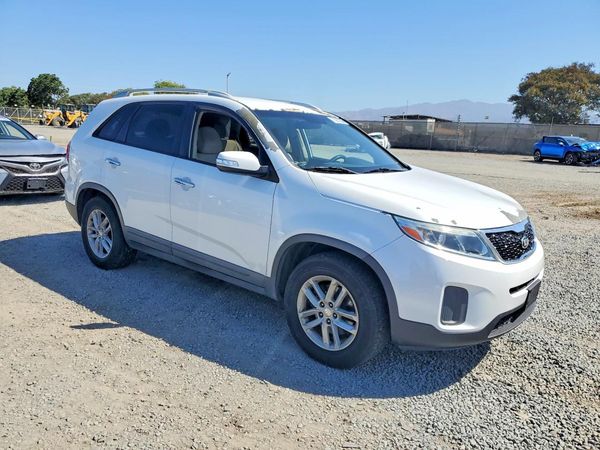 2015 KIA SORENTO GL — Passenger 3/4