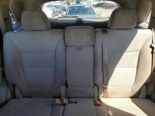 2015 KIA SORENTO GL — SUVN