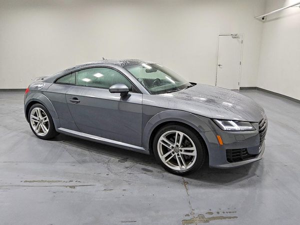 2018 AUDI TT quattro — Passenger 3/4