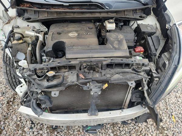 2020 NISSAN MURANO S — Engine bay