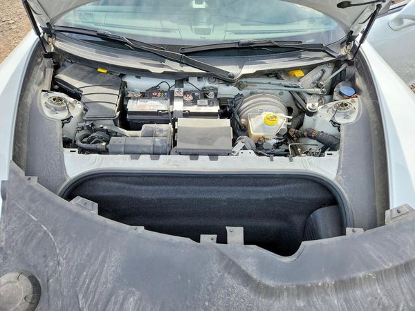 2015 PORSCHE 911 Base, S — Engine bay