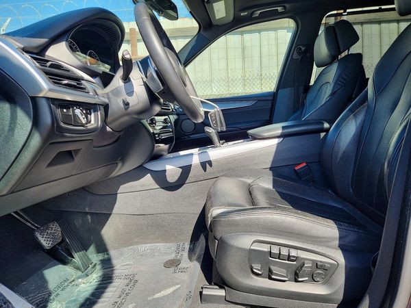 2016 BMW X5 — DENT