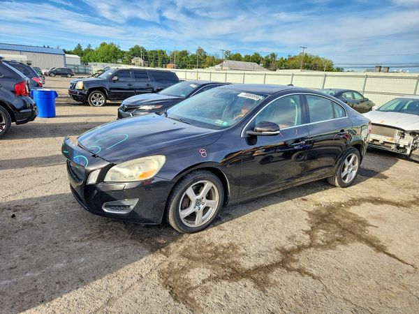 2012 VOLVO S60 — DSFA — Front 3/4
