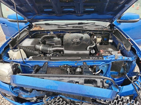 2018 TOYOTA TACOMA — Engine bay