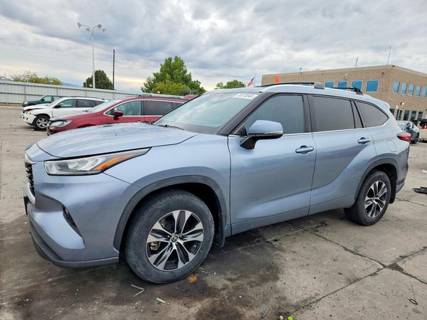 2020 TOYOTA HIGHLANDER — DSFA — Front 3/4