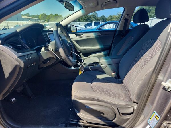 2019 HYUNDAI SONATA Eco Turbo, SE — DENT