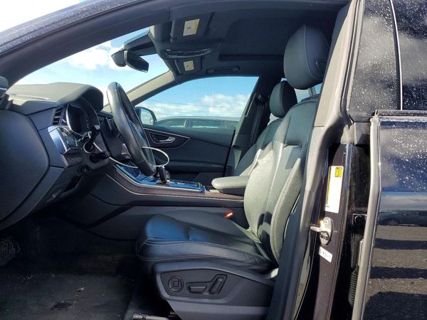 2019 AUDI Q8 — DENT