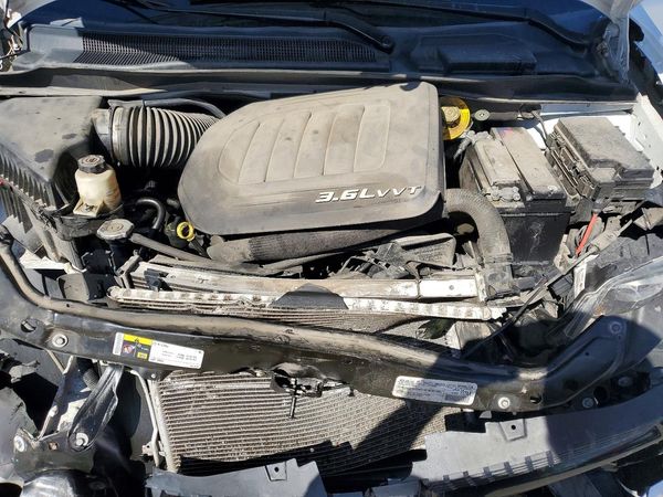 2015 DODGE CARAVAN SE — Engine bay