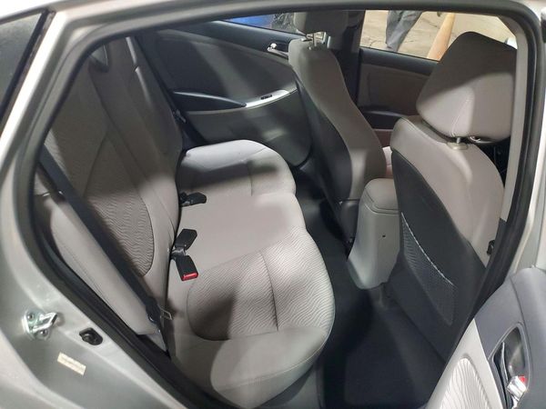 2013 HYUNDAI ACCENT GLS Premium/ SE — PSRS