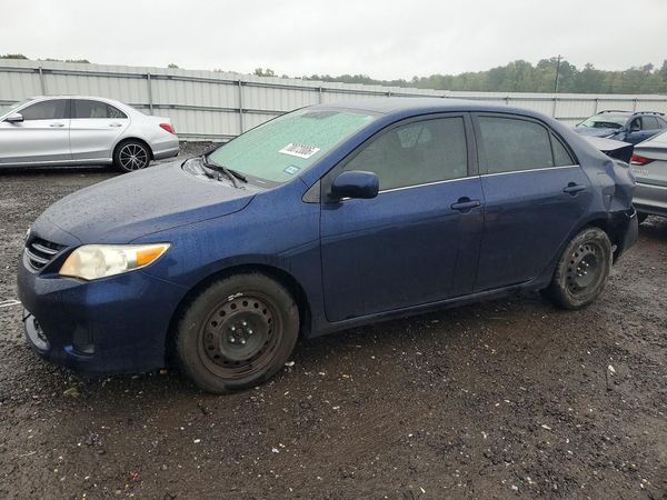 2013 TOYOTA COROLLA — DSFA — Front 3/4