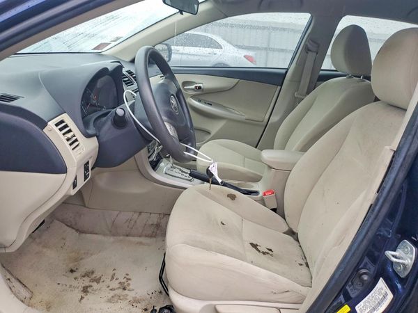 2013 TOYOTA COROLLA — DENT