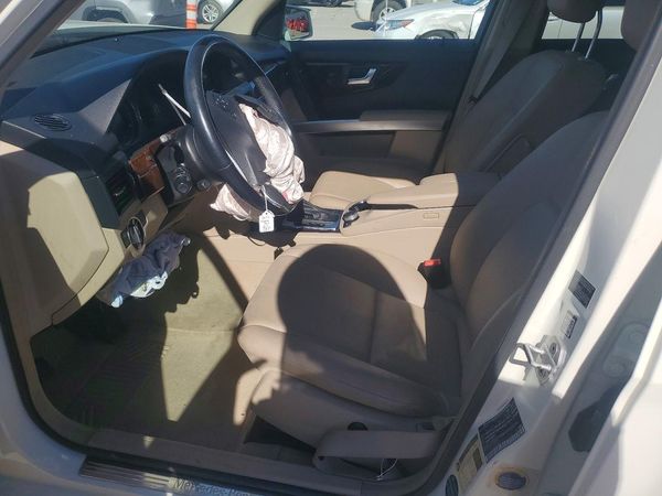 2012 MERCEDES-BENZ GLK GLK350 — DENT