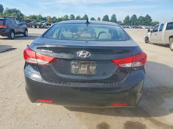 2013 HYUNDAI ELANTRA — DIRR