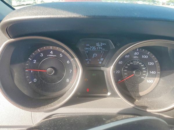 2013 HYUNDAI ELANTRA — ODOM