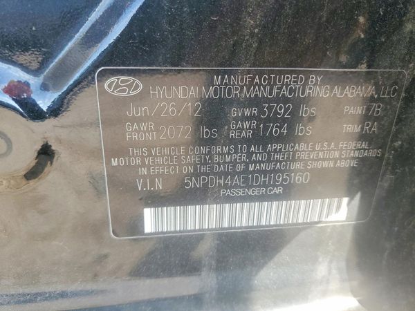 2013 HYUNDAI ELANTRA — VINS