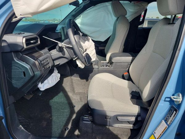 2025 TOYOTA 4RUNNER — DENT