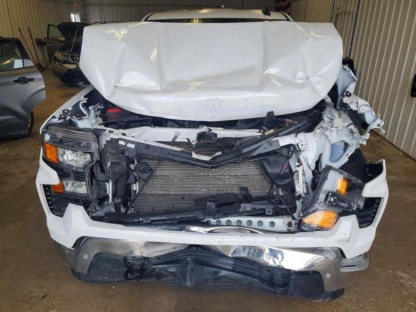 2024 CHEVROLET SILVERADO Work Truck — Engine bay