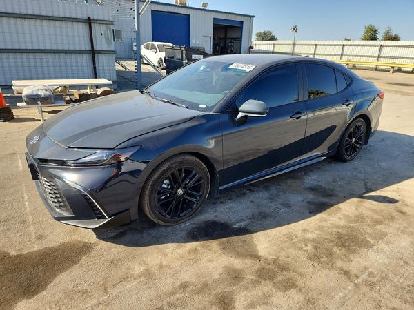 2025 TOYOTA CAMRY — DSFA — Front 3/4