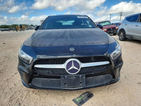 2019 MERCEDES-BENZ A-CLASS A220 — DIRF