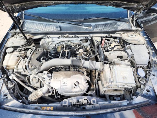 2019 MERCEDES-BENZ A-CLASS A220 — Engine bay