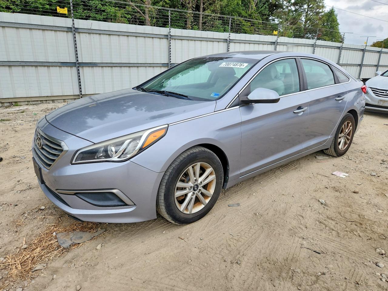 2016 HYUNDAI SONATA — Front 3/4