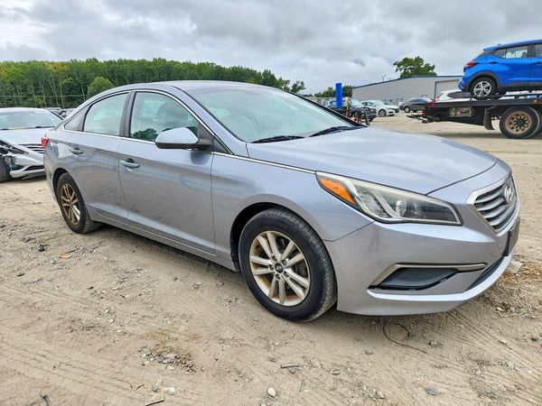 2016 HYUNDAI SONATA — Passenger 3/4