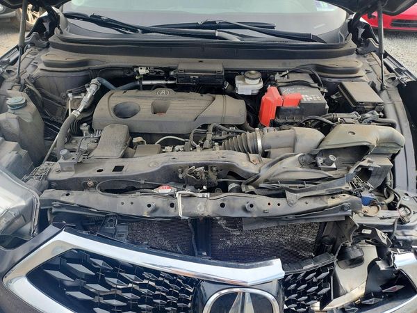 2019 ACURA RDX SH-AWD — Engine bay