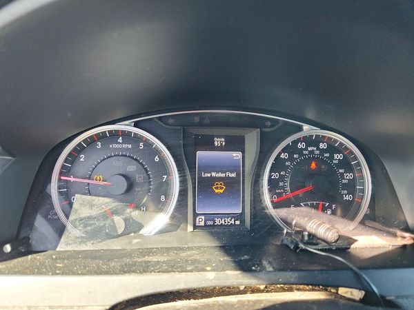 2016 TOYOTA CAMRY — ODOM