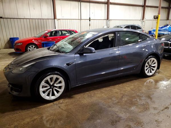 2023 TESLA MODEL 3 — Front 3/4