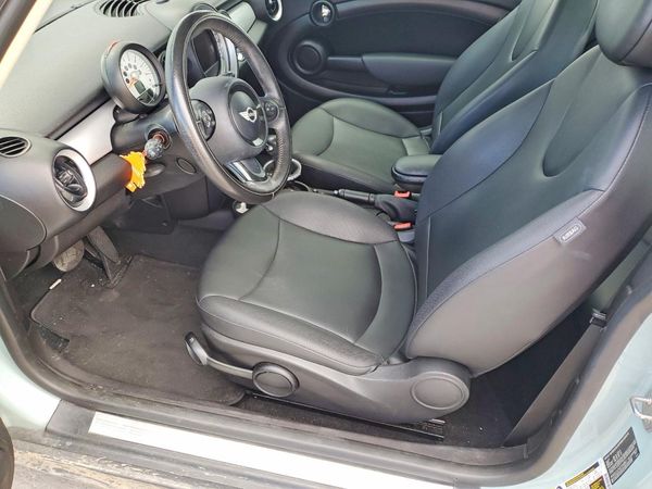 2013 MINI COOPER — DENT