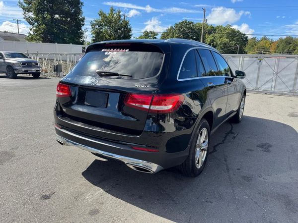 2018 MERCEDES-BENZ GLC GLC 300-4M