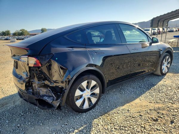 2024 TESLA MODEL Y — PSRA