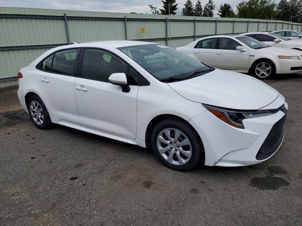 2022 TOYOTA COROLLA LE — Passenger 3/4