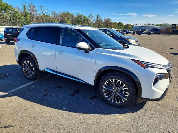 2026 NISSAN ROGUE Platinum — Passenger 3/4