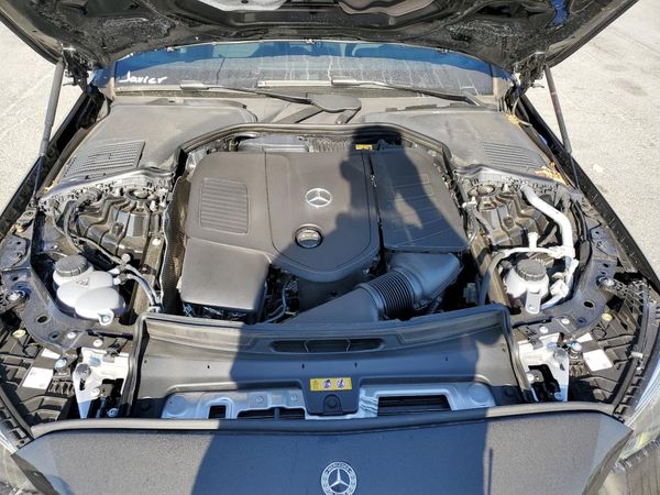 2025 MERCEDES-BENZ C C300