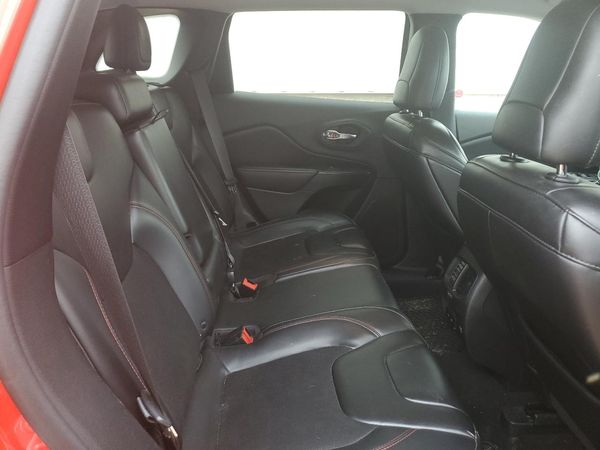 2019 JEEP CHEROKEE TRAILHAWK 4X4
