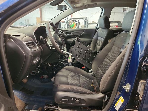 2019 CHEVROLET EQUINOX LT (2LT) — DENT