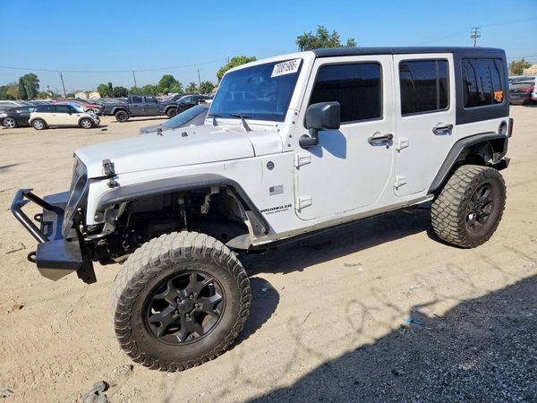 2016 JEEP WRANGLER UNLIMITED — DSFA — Front 3/4