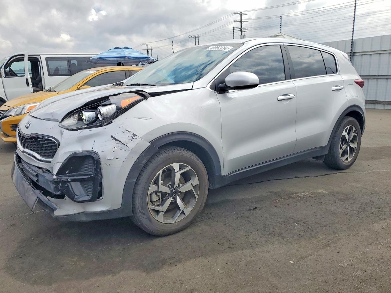 2022 KIA SPORTAGE LX, LX Value Edition Pkg — Front 3/4