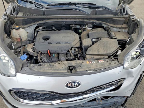 2022 KIA SPORTAGE LX, LX Value Edition Pkg — Engine bay