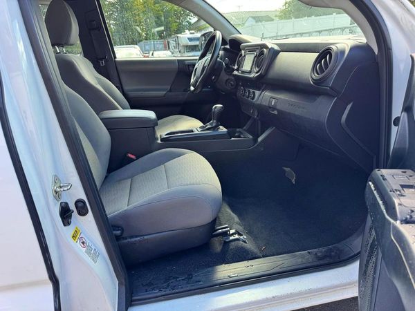 2016 TOYOTA TACOMA SR/SR5