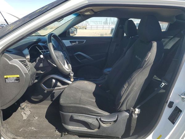 2015 HYUNDAI VELOSTER GLS(Middle) — DENT