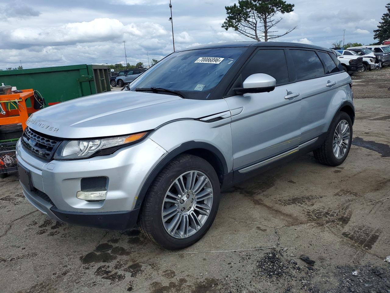 2015 LAND ROVER RANGEROVER Prestige Premium — Front 3/4