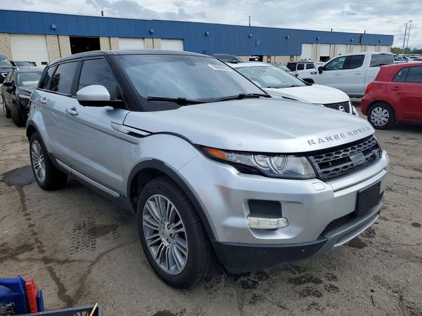 2015 LAND ROVER RANGEROVER Prestige Premium — Passenger 3/4