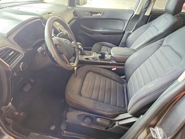 2017 FORD EDGE SE — DENT