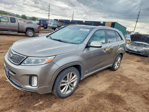 2015 KIA SORENTO — DSFA — Front 3/4